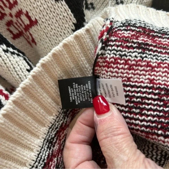 Torrid Womens Winter/Christmas Cowl Neck
Sweater with Reindeer 

Size 1/2 - Picture 7 of 7